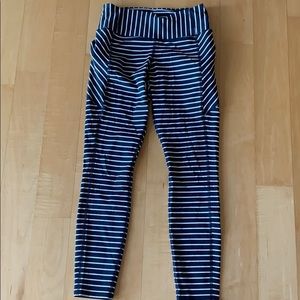 Striped Athleta Contender 7/8 Tights